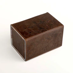 Mana Moon Deck Box - Kings of Providence Crown of Camelot Leather